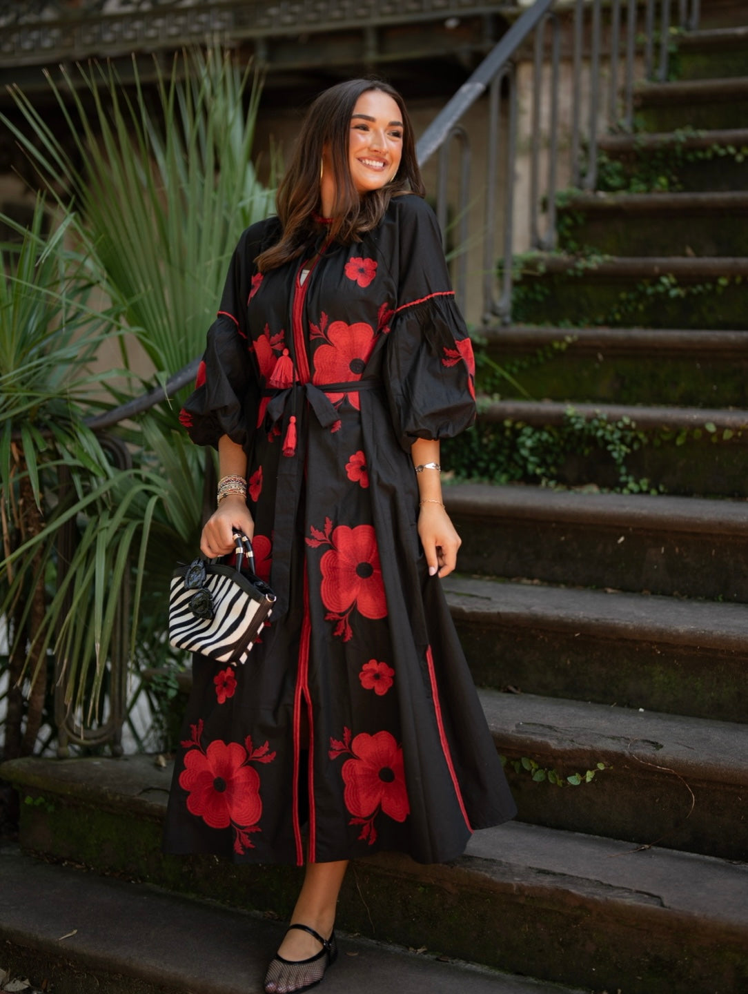 Black Flower Designed Elegant Embroidery